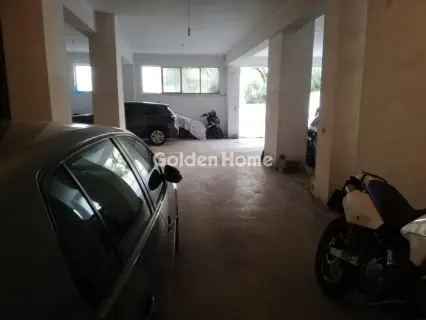 Πάρκιν 40τ.μ. προς πώληση φωτογραφία 5