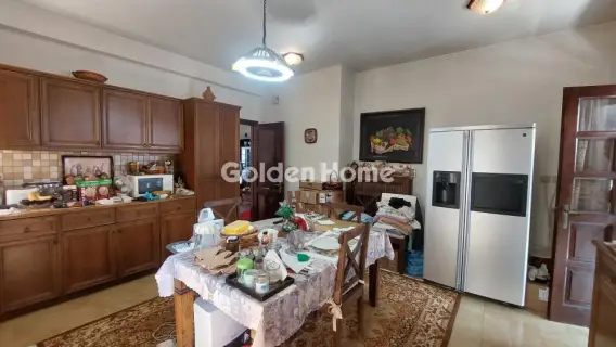 Independent Maisonette 240m<sup>2</sup> for sale photo 23