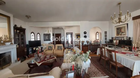 Independent Maisonette 240m<sup>2</sup> for sale photo 1