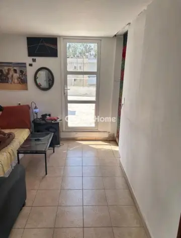 Γκαρσονιέρα 27τ.μ. προς πώληση φωτογραφία 1