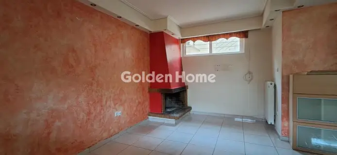 Independent Maisonette 236m<sup>2</sup> for sale photo 6