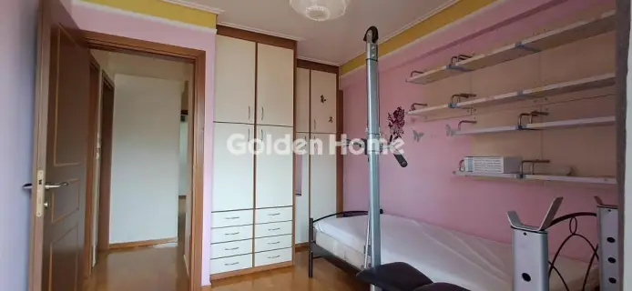 Independent Maisonette 236m<sup>2</sup> for sale photo 7