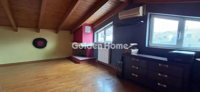 Independent Maisonette 236m<sup>2</sup> for sale photo 11