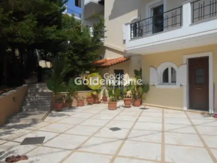 Μεζονέτα Εφαπτόμενη 360τ.μ. προς ενοικίαση φωτογραφία 1