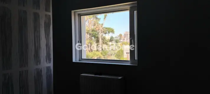 Independent Maisonette 216m<sup>2</sup> for sale photo 5495856