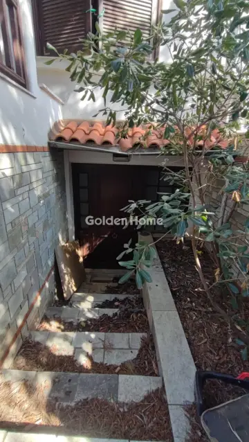 Independent Maisonette 209m<sup>2</sup> for sale photo 11