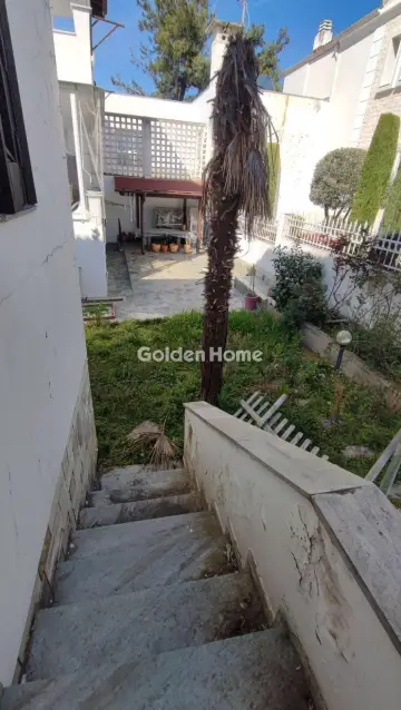 Independent Maisonette 209m<sup>2</sup> for sale photo 14