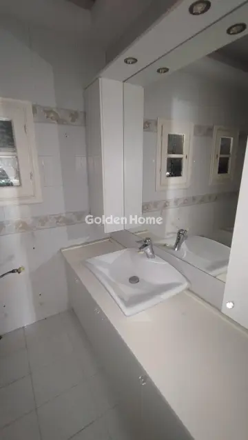 Independent Maisonette 209m<sup>2</sup> for sale photo 23