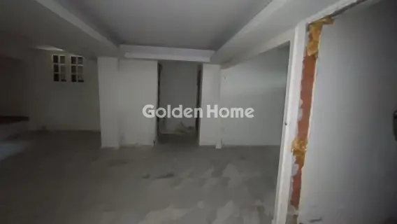 Independent Maisonette 209m<sup>2</sup> for sale photo 41