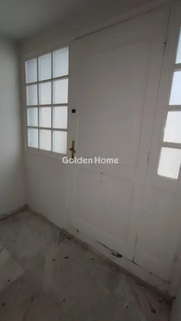 Independent Maisonette 209m<sup>2</sup> for sale photo 39