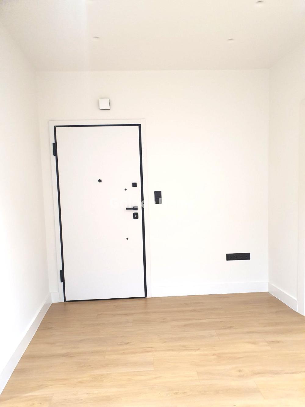 Γραφείο 120τ.μ. προς ενοικίαση φωτογραφία προβολής