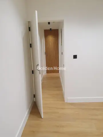 Office 60m<sup>2</sup> for rent photo 6