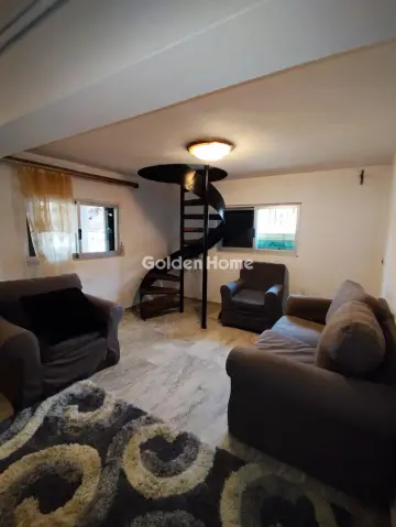 Μονοκατοικία 220τ.μ. προς πώληση φωτογραφία 3