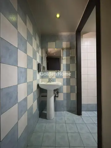 Store 128m<sup>2</sup> for rent photo 22