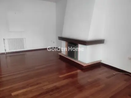 Maisonette Attached 210m<sup>2</sup> for sale photo 2