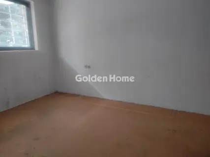 Maisonette Attached 210m<sup>2</sup> for sale photo 5345254