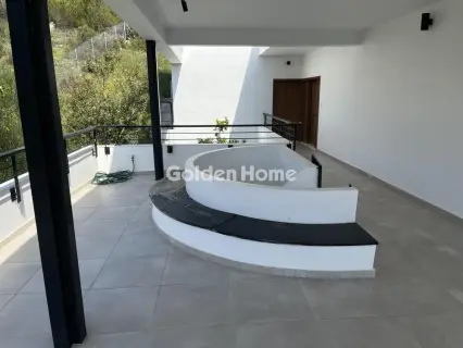 House 200m<sup>2</sup> for sale photo 30