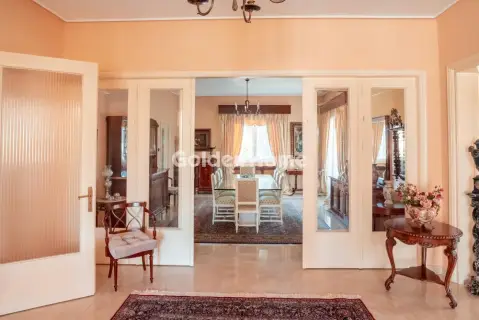 Μονοκατοικία 350τ.μ. προς πώληση φωτογραφία 5347957