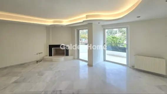 Independent Maisonette 323m<sup>2</sup> for sale photo 2