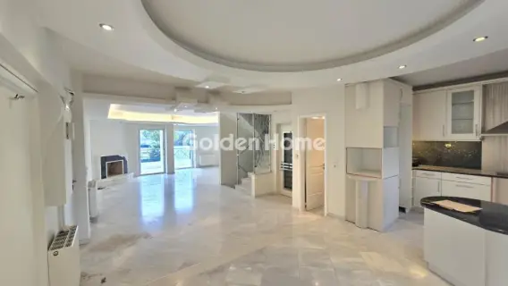 Independent Maisonette 323m<sup>2</sup> for sale photo 3