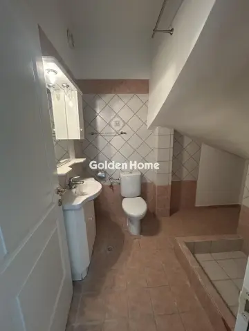 Independent Maisonette 323m<sup>2</sup> for sale photo 5358456