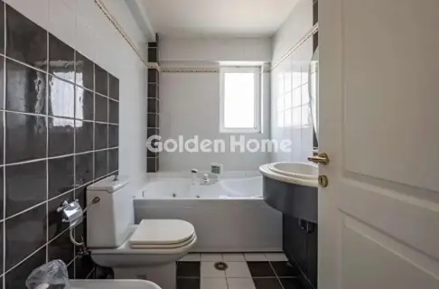 Independent Maisonette 323m<sup>2</sup> for sale photo 5358454