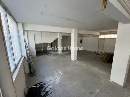 Store 182m<sup>2</sup> for sale photo 2