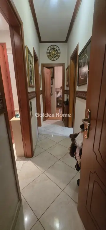 Floor Apartment 120m<sup>2</sup> for rent photo 5350046