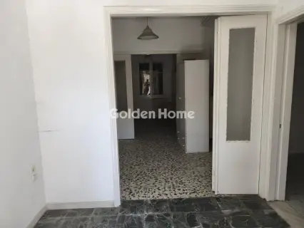 Κτίριο 420τ.μ. προς πώληση φωτογραφία 2