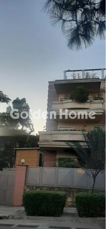 Οροφοδιαμέρισμα 136τ.μ. προς πώληση φωτογραφία 2