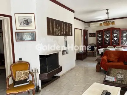 Floor Maisonette 214m<sup>2</sup> for rent photo 5