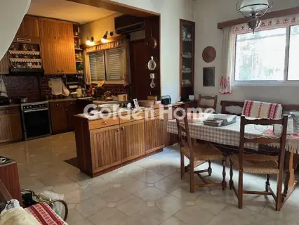 Floor Maisonette 214m<sup>2</sup> for rent photo 11