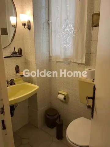 Floor Maisonette 214m<sup>2</sup> for rent photo 17