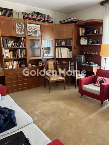 Floor Maisonette 214m<sup>2</sup> for rent photo 16