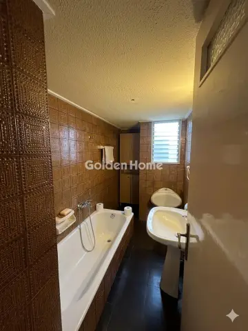 Floor Apartment 110m<sup>2</sup> for rent photo 10