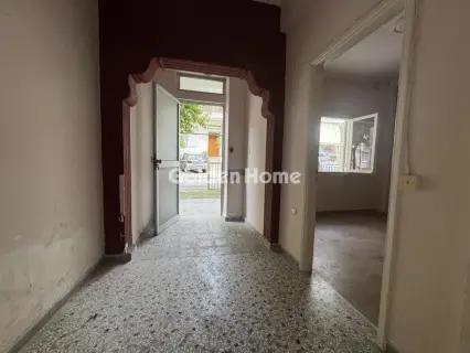 Building 176m<sup>2</sup> for sale photo 4