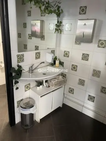 店铺 125m<sup>2</sup> for sale photo 5365694