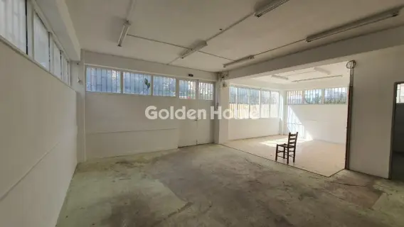 Warehouse 156m<sup>2</sup> for sale photo 3