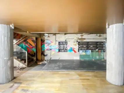 店铺 216m<sup>2</sup> for sale photo 5363660