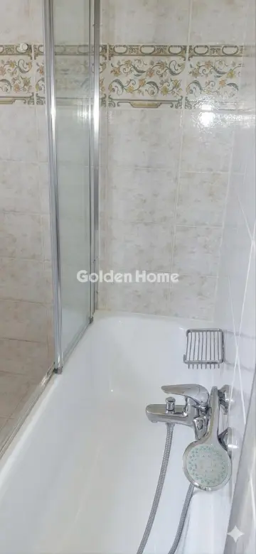 House 300m<sup>2</sup> for rent photo 7