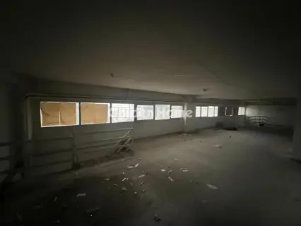 Κατάστημα 572τ.μ. προς πώληση φωτογραφία 5