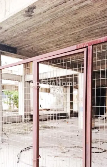 Αυτόνομο Κτίριο 830τ.μ. προς πώληση φωτογραφία 14