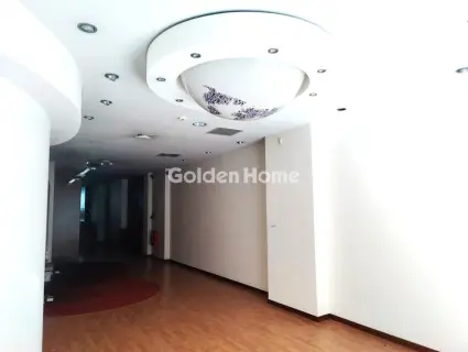 店铺 320m<sup>2</sup> for rent photo 5364912