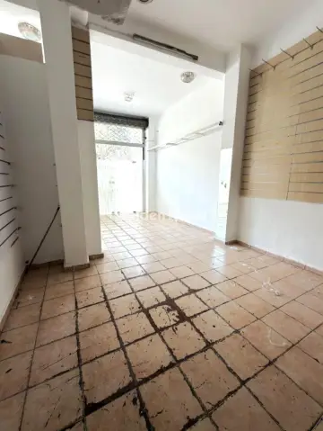 Store 85m<sup>2</sup> for sale photo 4