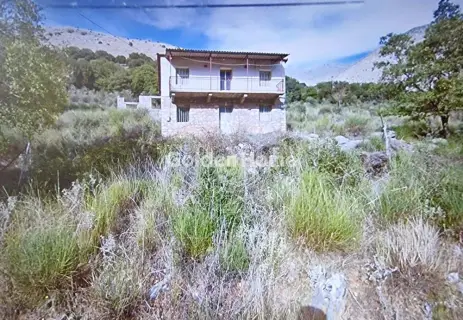 House 160m<sup>2</sup> for sale photo 2