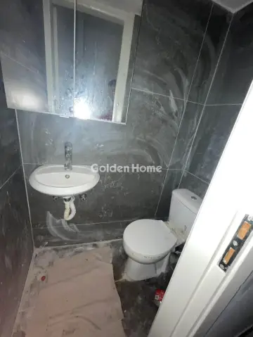 店铺 131m<sup>2</sup> for rent photo 5364383