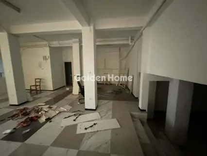 店铺 131m<sup>2</sup> for rent photo 5364380