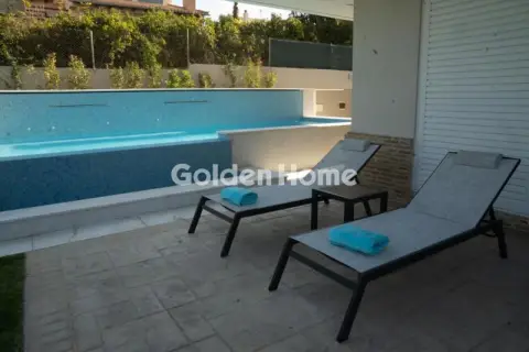 House 300m<sup>2</sup> for rent photo 2