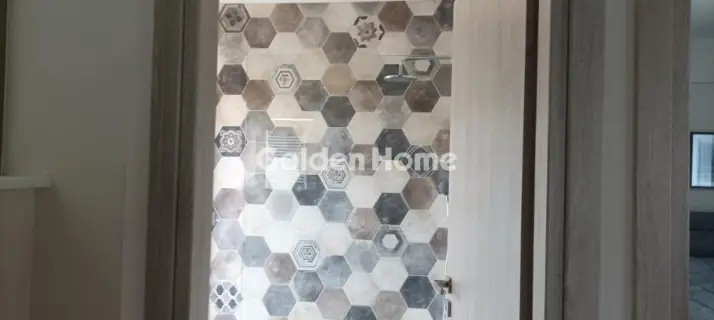 House 300m<sup>2</sup> for rent photo 14