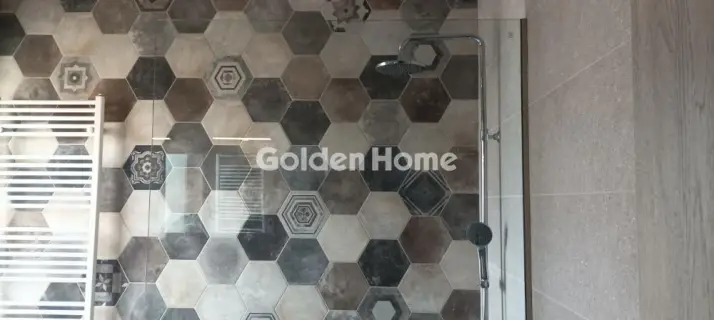 House 300m<sup>2</sup> for rent photo 13